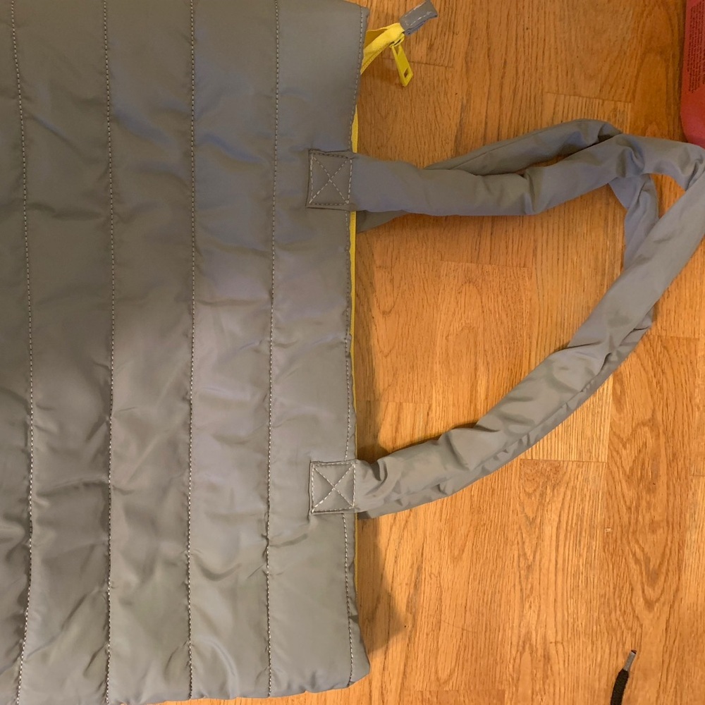 Women lightly used nylon tote-bag medium size